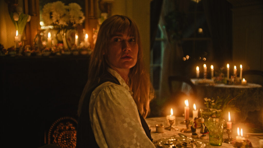 Grace Glowicki in HONEY BUNCH