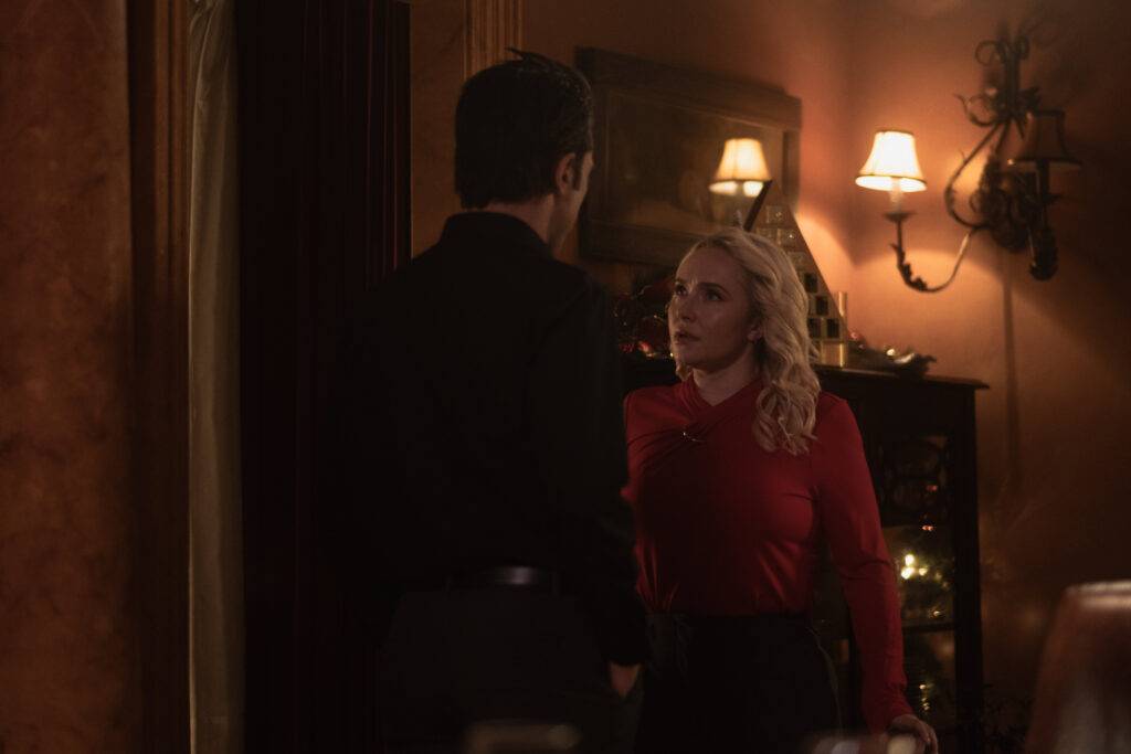 Sleepwalker still: Hayden Panettiere and Justin Chatwin arguing