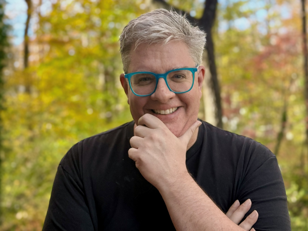 Headshot of director of Buddy, Casper Kelly